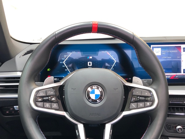 BMW Serie 4 M440i Cabrio color Azul. Año 2024. 275KW(374CV). Gasolina. En concesionario Movilnorte El Plantio de Madrid
