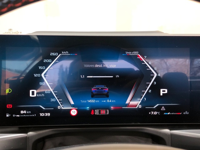 BMW Serie 4 M440i Cabrio color Azul. Año 2024. 275KW(374CV). Gasolina. En concesionario Movilnorte El Plantio de Madrid