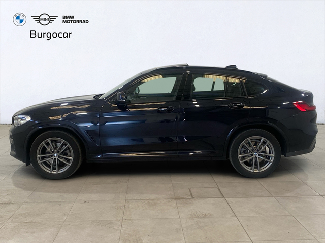 BMW X4 xDrive20d color Negro. Año 2020. 140KW(190CV). Diésel. En concesionario Burgocar (Bmw y Mini) de Burgos