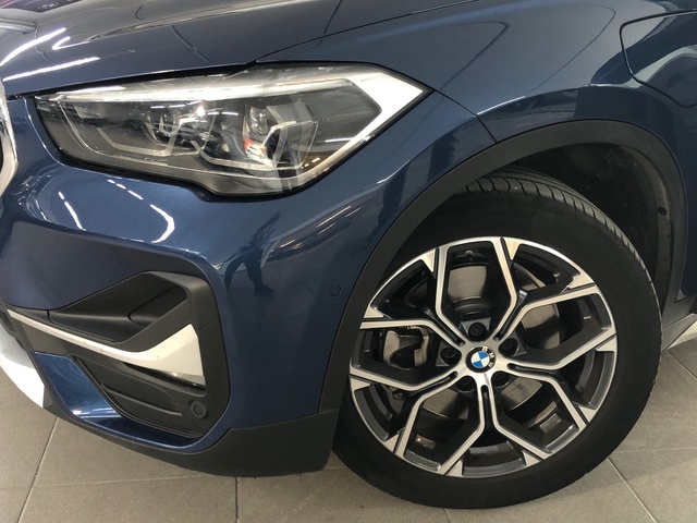 BMW X1 xDrive25e color Azul. Año 2021. 162KW(220CV). Híbrido Electro/Gasolina. En concesionario Auto Premier, S.A. - GUADALAJARA de Guadalajara