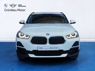 Fotos de BMW X2 sDrive18d color Blanco. Año 2023. 110KW(150CV). Diésel. En concesionario Grünblau Motor (Bmw y Mini) de Cantabria