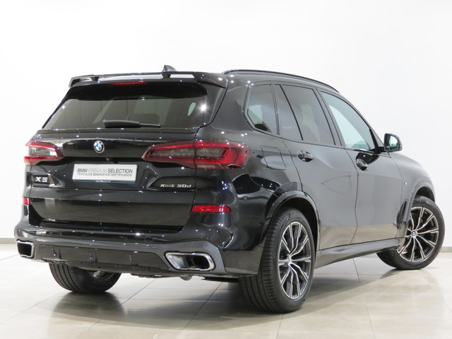 BMW X5 xDrive30d color Negro. Año 2020. 195KW(265CV). Diésel. En concesionario FINESTRAT Automoviles Fersan, S.A. de Alicante