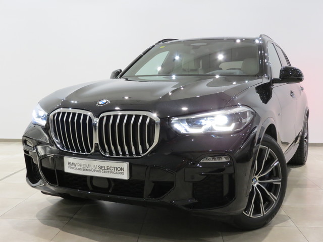 BMW X5 xDrive30d color Negro. Año 2020. 195KW(265CV). Diésel. En concesionario FINESTRAT Automoviles Fersan, S.A. de Alicante