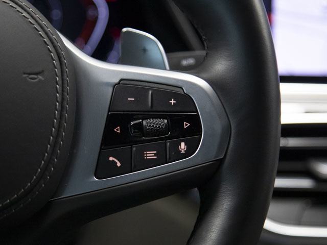 BMW X6 xDrive30d color Negro. Año 2019. 195KW(265CV). Diésel. En concesionario BMW Fuenteolid Valladolid de Valladolid