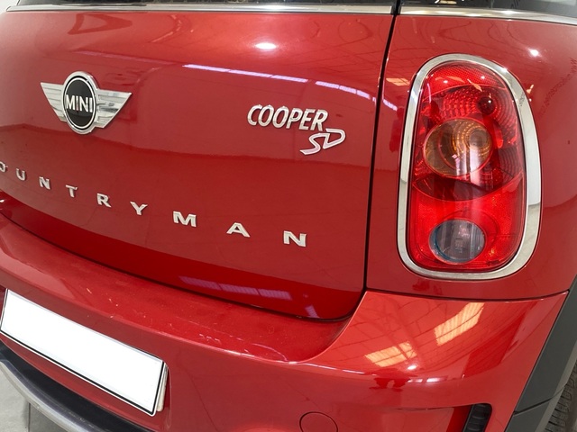 fotoG 12 del MINI MINI Countryman Cooper SD 105 kW (143 CV) 143cv Diésel del 2015 en Burgos