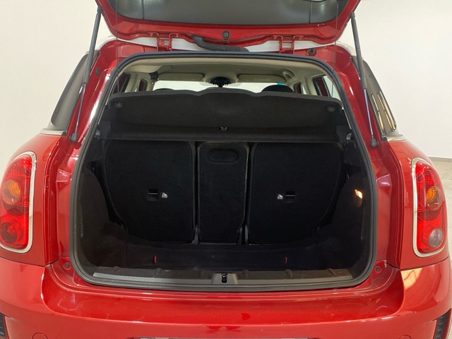 fotoG 13 del MINI MINI Countryman Cooper SD 105 kW (143 CV) 143cv Diésel del 2015 en Burgos