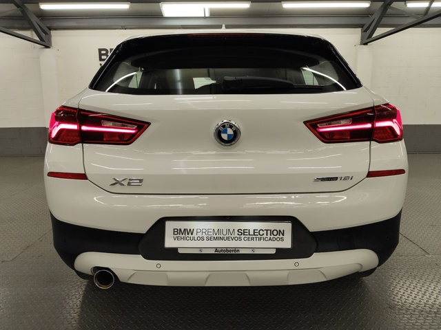 BMW X2 sDrive18i color Blanco. Año 2020. 103KW(140CV). Gasolina. En concesionario Autoberón de La Rioja