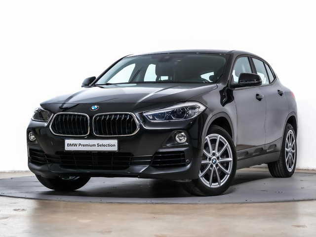 BMW X2 sDrive18d color Negro. Año 2022. 110KW(150CV). Diésel. En concesionario Oliva Motor Tarragona de Tarragona