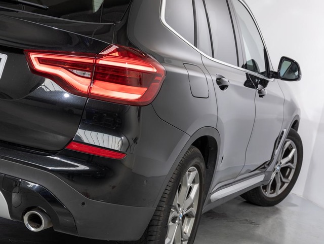 BMW X3 xDrive20i color Negro. Año 2020. 135KW(184CV). Gasolina. En concesionario Oliva Motor Girona de Girona