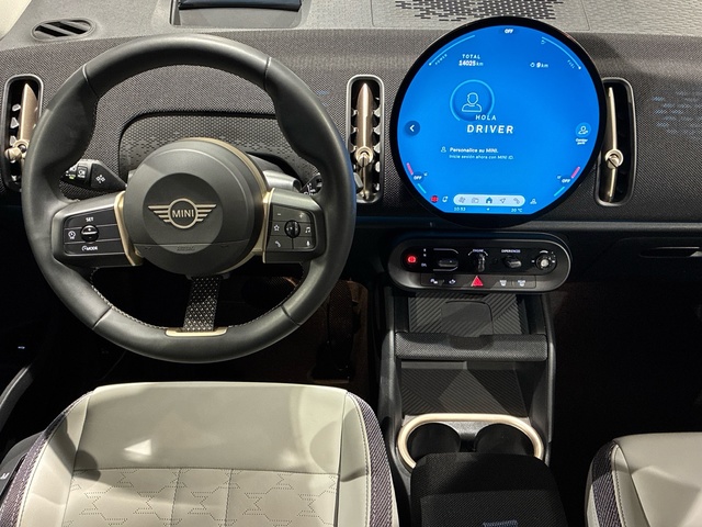 fotoG 6 del MINI MINI Countryman C 125 kW (170 CV) 170cv Gasolina del 2024 en Valencia