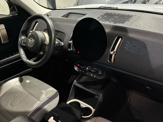 fotoG 7 del MINI MINI Countryman C 125 kW (170 CV) 170cv Gasolina del 2024 en Valencia