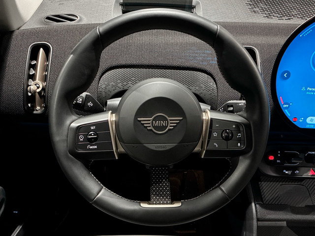 fotoG 12 del MINI MINI Countryman C 125 kW (170 CV) 170cv Gasolina del 2024 en Valencia