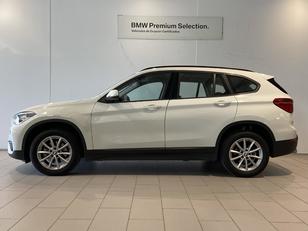 Fotos de BMW X1 sDrive18d color Blanco. Año 2019. 110KW(150CV). Diésel. En concesionario Automotor Premium Velázquez - Málaga de Málaga