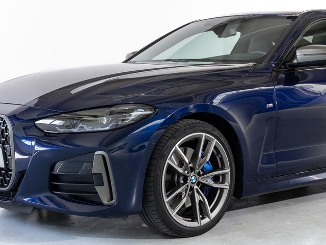 BMW Serie 4 M440i coupé color Azul. Año 2021. 275KW(374CV). Gasolina. En concesionario Oliva Motor Girona de Girona