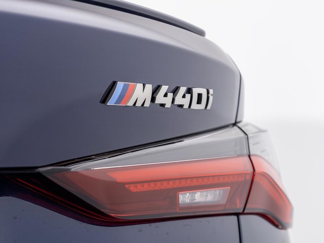 BMW Serie 4 M440i coupé color Azul. Año 2021. 275KW(374CV). Gasolina. En concesionario Oliva Motor Girona de Girona