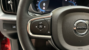 Volvo XC60 B4 G Essential Auto 145 kW (197 CV) - 16 Volvo XC60 B4 G Ocasión 145 KW (197CV) - 16