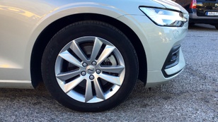 Volvo V60 D4 Momentum Auto 140 kW (190 CV) - 13 Volvo V60 D4 Ocasión 140 KW (190CV) - 13