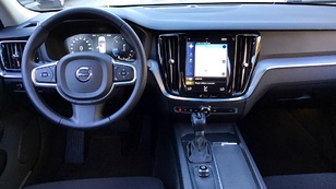 Volvo V60 D4 Momentum Auto 140 kW (190 CV) - 15 Volvo V60 D4 Ocasión 140 KW (190CV) - 15