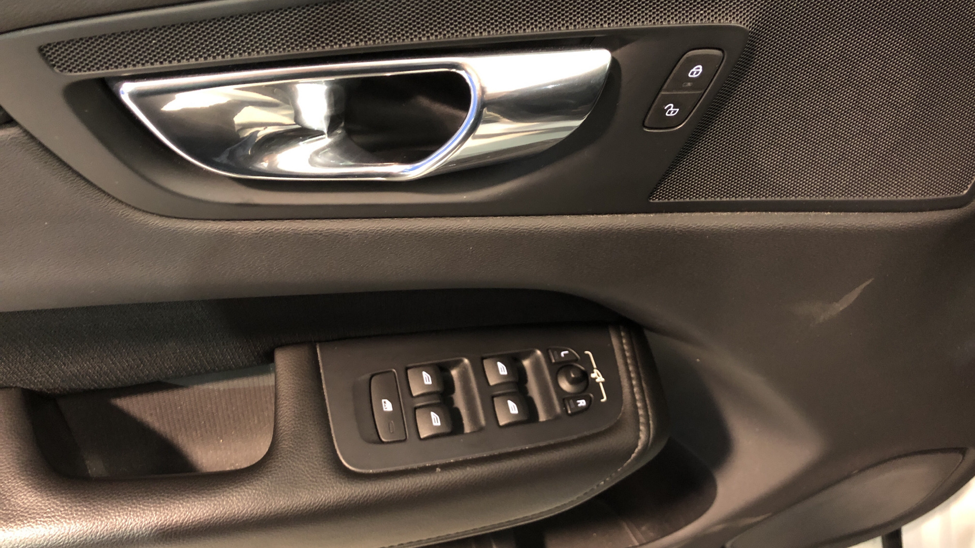 Volvo XC60 segunda mano 54761779 - 33 Volvo XC60 segunda mano 54761779 - 33