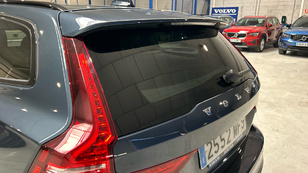 Volvo V60 B4 D Plus Dark Auto 145 kW (197 CV) - 34 Volvo V60 B4 D Ocasión 145 KW (197CV) - 34