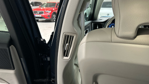 Volvo V60 B4 D Plus Dark Auto 145 kW (197 CV) - 51 Volvo V60 B4 D Ocasión 145 KW (197CV) - 51