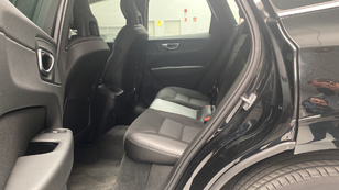 Volvo XC60 D4 Momentum AWD Auto 140 kW (190 CV) - 9 Volvo XC60 D4 Ocasión 140 KW (190CV) - 9