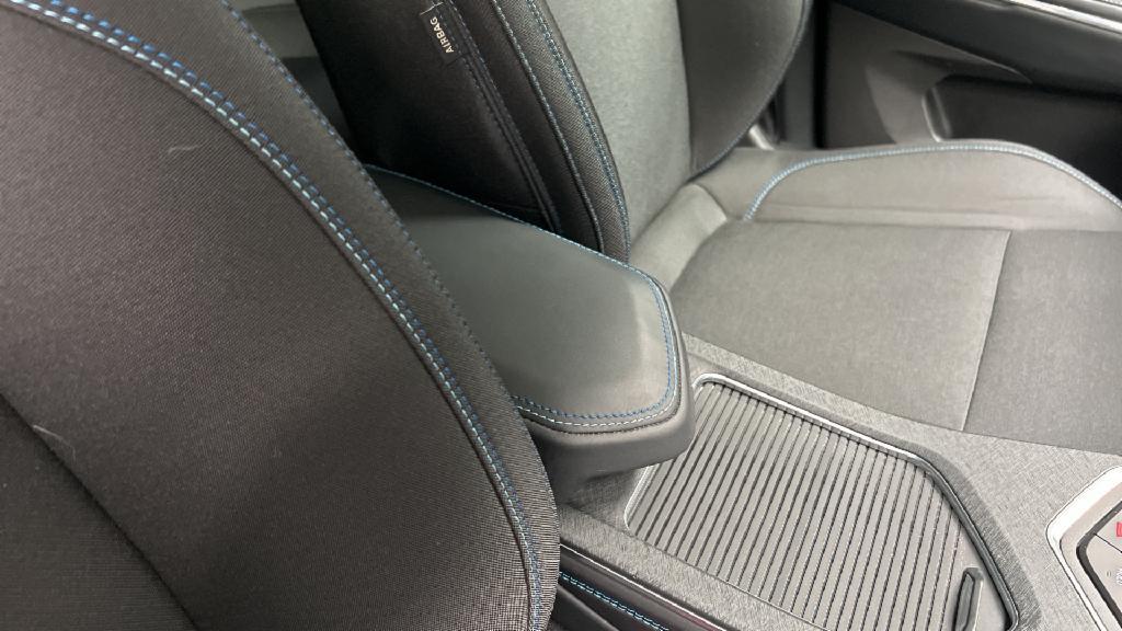 Lynk & Co 01 segunda mano 54761857 - 26 Lynk & Co 01 segunda mano 54761857 - 26