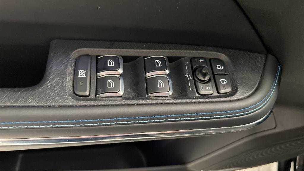 Lynk & Co 01 segunda mano 54761857 - 37 Lynk & Co 01 segunda mano 54761857 - 37