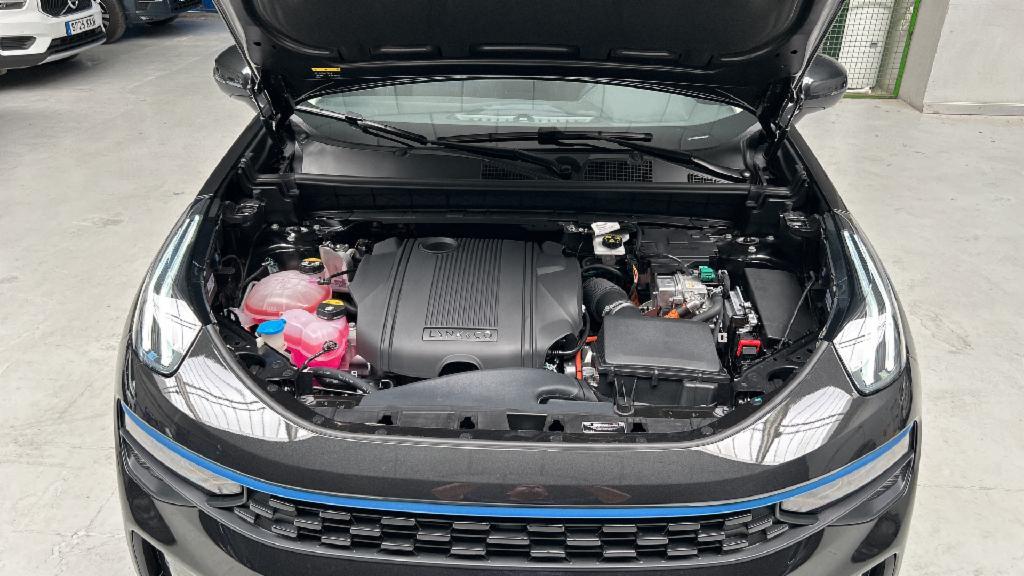 Lynk & Co 01 segunda mano 54761857 - 43 Lynk & Co 01 segunda mano 54761857 - 43