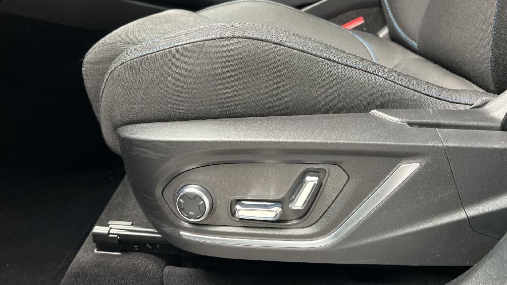 Lynk & Co 01 segunda mano 54761857 - 52 Lynk & Co 01 segunda mano 54761857 - 52