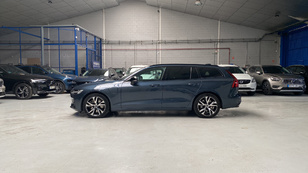Volvo V60 T6 Recharge R-Design AWD Auto 250 kW (340 CV) - 21 Volvo V60 T6 Ocasión 250 KW (340CV) - 21