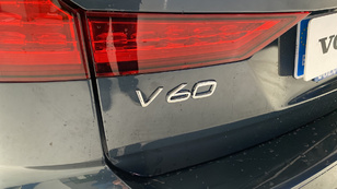 Volvo V60 T6 Recharge R-Design AWD Auto 250 kW (340 CV) - 48 Volvo V60 T6 Ocasión 250 KW (340CV) - 48