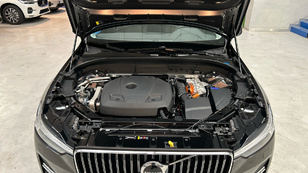 Volvo XC60 T6 Recharge Inscription AWD Auto 257 kW (350 CV) - 40 Volvo XC60 T6 Ocasión 257 KW (350CV) - 40