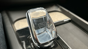 Volvo XC60 T6 Recharge Inscription AWD Auto 257 kW (350 CV) - 54 Volvo XC60 T6 Ocasión 257 KW (350CV) - 54