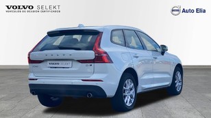 Volvo XC60 D4 Momentum AWD Auto 140 kW (190 CV) - 5 Volvo XC60 D4 Ocasión 140 KW (190CV) - 5
