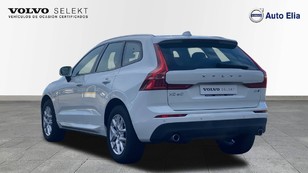 Volvo XC60 D4 Momentum AWD Auto 140 kW (190 CV) - 7 Volvo XC60 D4 Ocasión 140 KW (190CV) - 7
