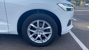 Volvo XC60 D4 Momentum AWD Auto 140 kW (190 CV) - 13 Volvo XC60 D4 Ocasión 140 KW (190CV) - 13