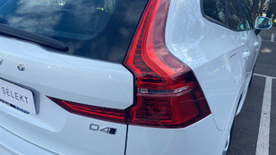Volvo XC60 D4 Momentum AWD Auto 140 kW (190 CV) - 32 Volvo XC60 D4 Ocasión 140 KW (190CV) - 32