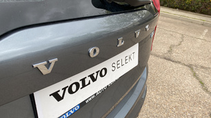Volvo XC90 D5 Momentum C AWD Auto 173 kW (235 CV) - 22 Volvo XC90 D5 Ocasión 173 KW (235CV) - 22