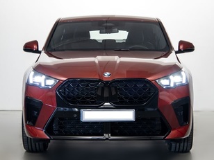 Fotos de BMW X2 sDrive18d color Rojo. Año 2024. 110KW(150CV). Diésel. En concesionario Fuenteolid de Valladolid