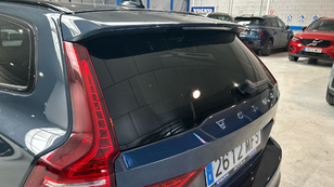 Volvo V60 B4 D Plus Dark Auto 145 kW (197 CV) - 34 Volvo V60 B4 D Ocasión 145 KW (197CV) - 34