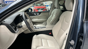 Volvo V60 B4 D Plus Dark Auto 145 kW (197 CV) - 8 Volvo V60 B4 D Ocasión 145 KW (197CV) - 8
