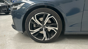 Volvo V60 B4 D Plus Dark Auto 145 kW (197 CV) - 14 Volvo V60 B4 D Ocasión 145 KW (197CV) - 14