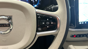 Volvo V60 B4 D Plus Dark Auto 145 kW (197 CV) - 47 Volvo V60 B4 D Ocasión 145 KW (197CV) - 47