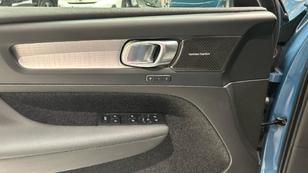 Volvo XC40 T4 PHEV Recharge Plus Bright Auto 155 kW (211 CV) - 35 Volvo XC40 T4 Ocasión 155 KW (211CV) - 35