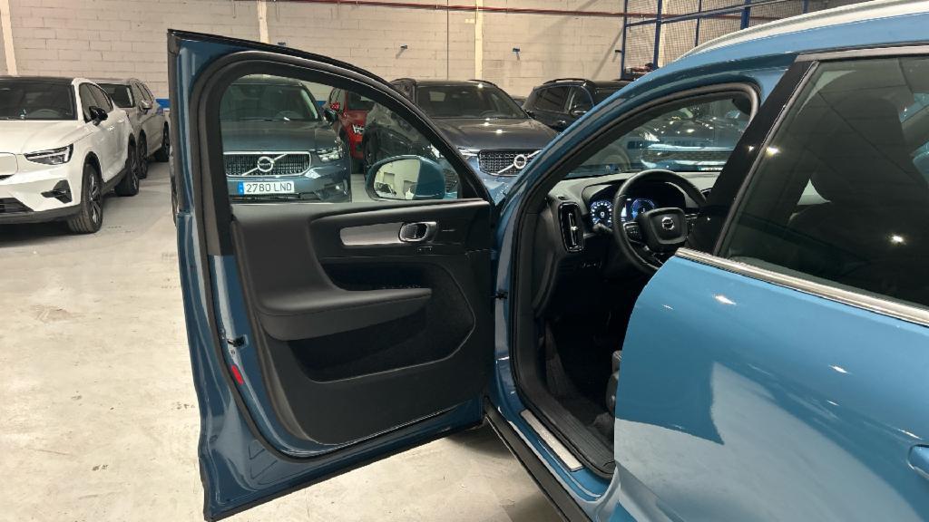 Volvo XC40 segunda mano 54762916 - 34