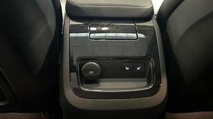Volvo S60 T8 Recharge Ultimate Dark Auto 335 kW (455 CV) - 51 Volvo S60 T8 Ocasión 335 KW (455CV) - 51
