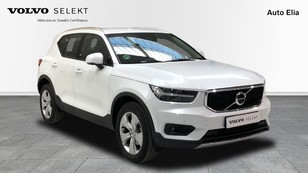 Volvo XC40 T2 Momentum Pro Auto 95 kW (129 CV) - 37 Volvo XC40 T2 Ocasión 95 KW (129CV) - 37