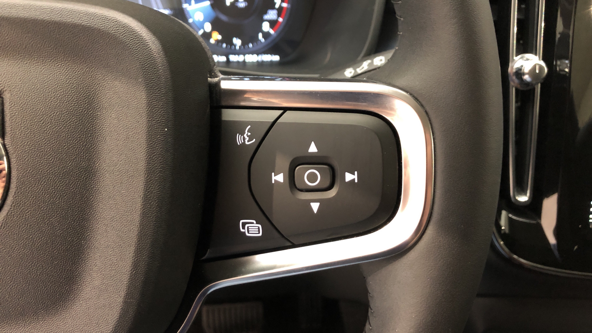 Volvo XC40 segunda mano 54763096 - 7 Volvo XC40 segunda mano 54763096 - 7