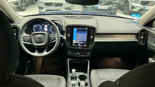 Volvo XC40 T4 Twin Recharge R-Design Expression Auto 155 kW (211 CV) - 21 Volvo XC40 T4 Ocasión 155 KW (211CV) - 21